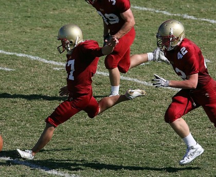 乐鱼电竞在线平台登录入口-亚特兰大进攻效率全联赛第一，继续保持高光状态，亚特兰大进球集锦