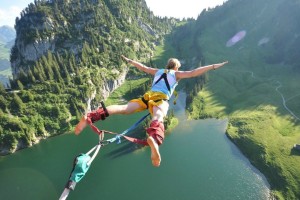 Leyu Sport登录入口-公牛队战术调整初见成效，公牛队集锦